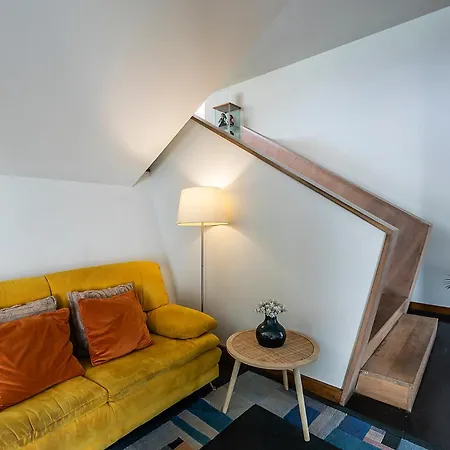 Hostal Hi - De Juventude